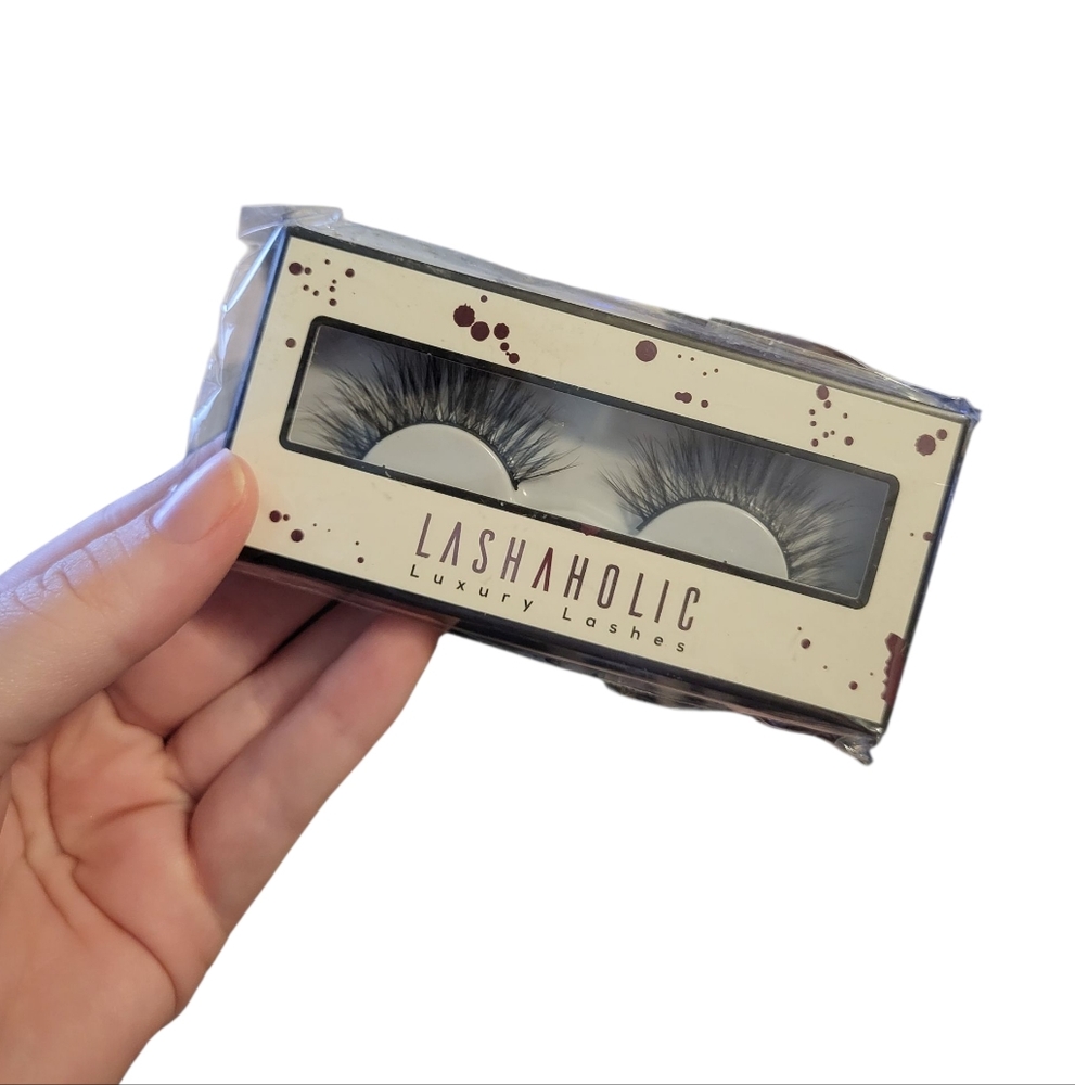 False Lashes